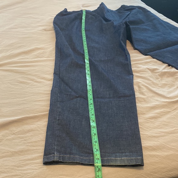 Napa Valley Jeans - Picture 6 of 6